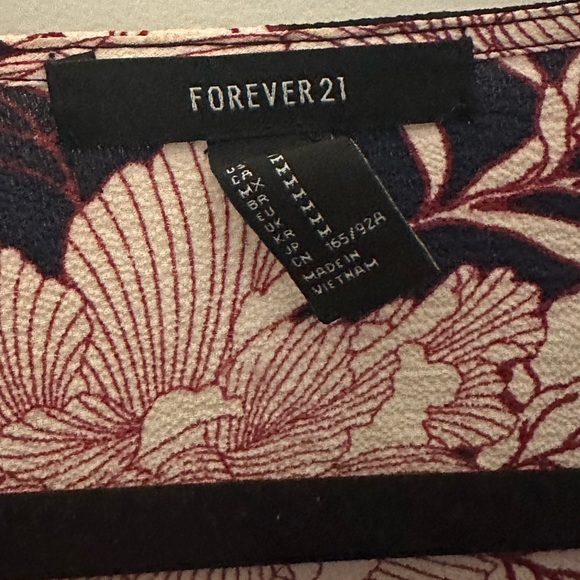 Forever21 kimono shawl coverup floral print - Picture 4 of 5